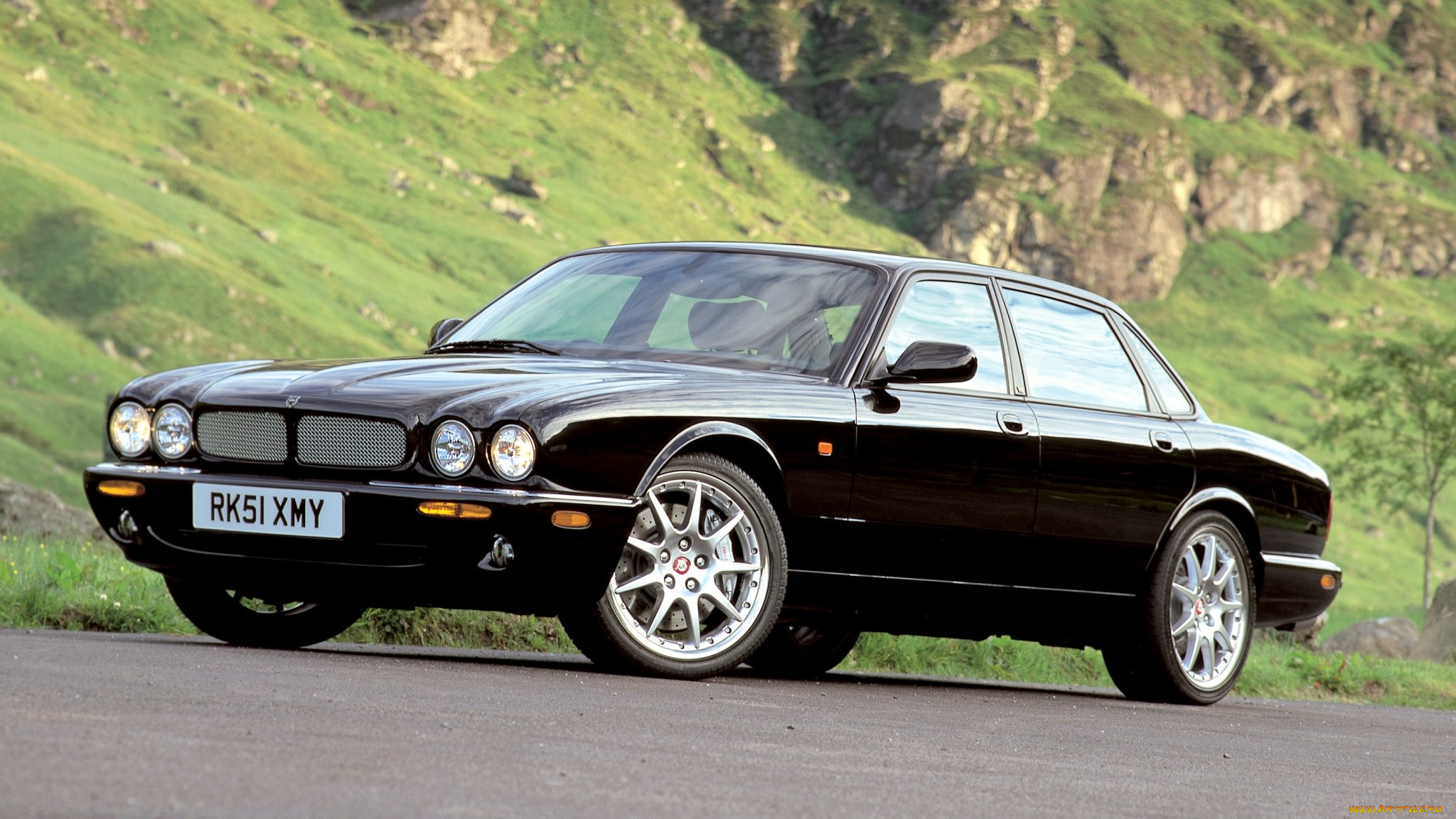 Jaguar XJR РѕР±РѕРё